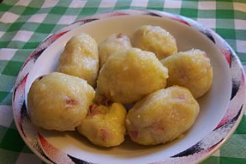 CAGLIETTE DI PATATE (La calhètta 'd trufa)